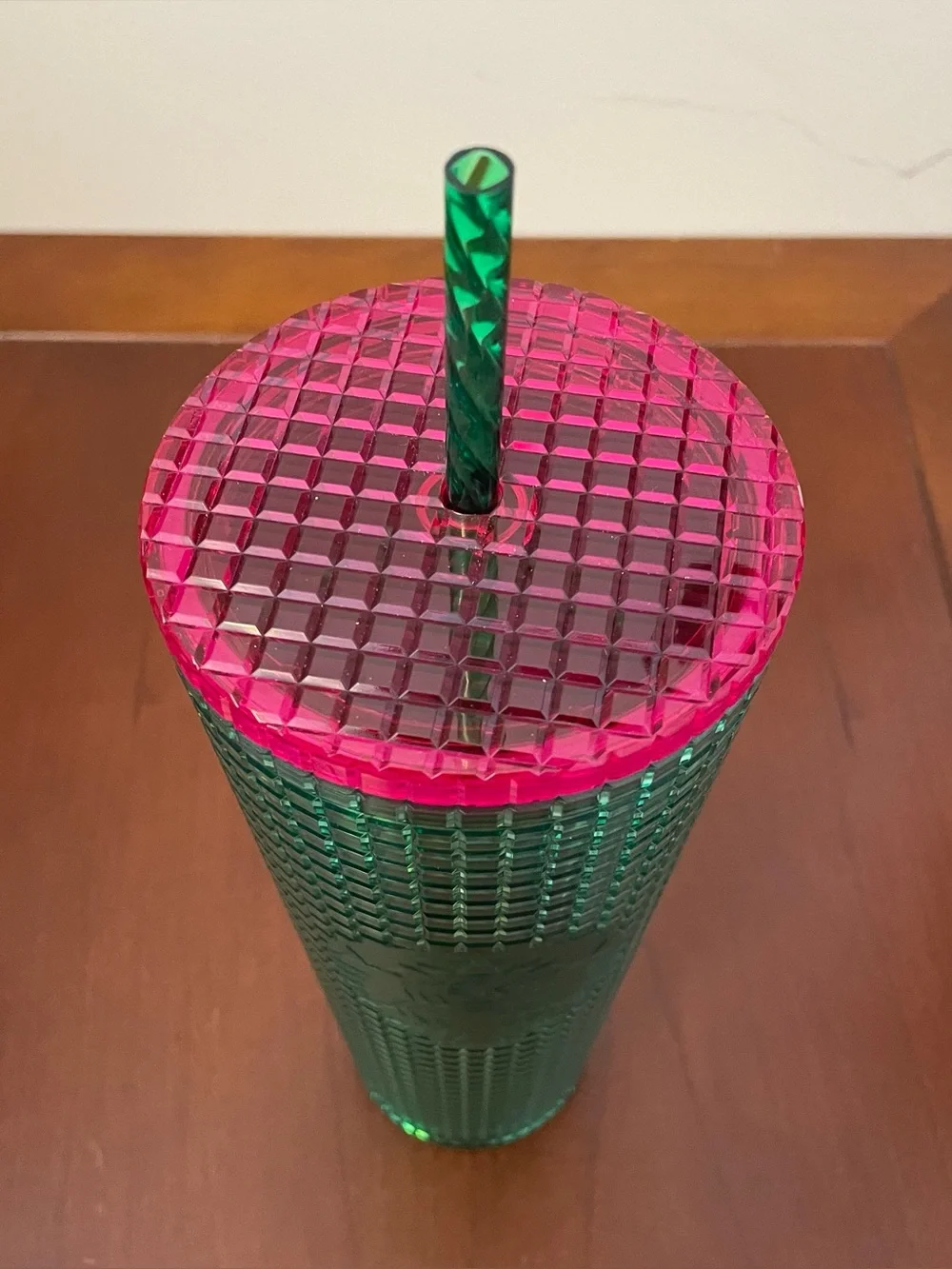 NEW STARBUCKS WATERMELON GREEN PINK GRID STUDDED COLD CUP Travel Tumbler 24 oz